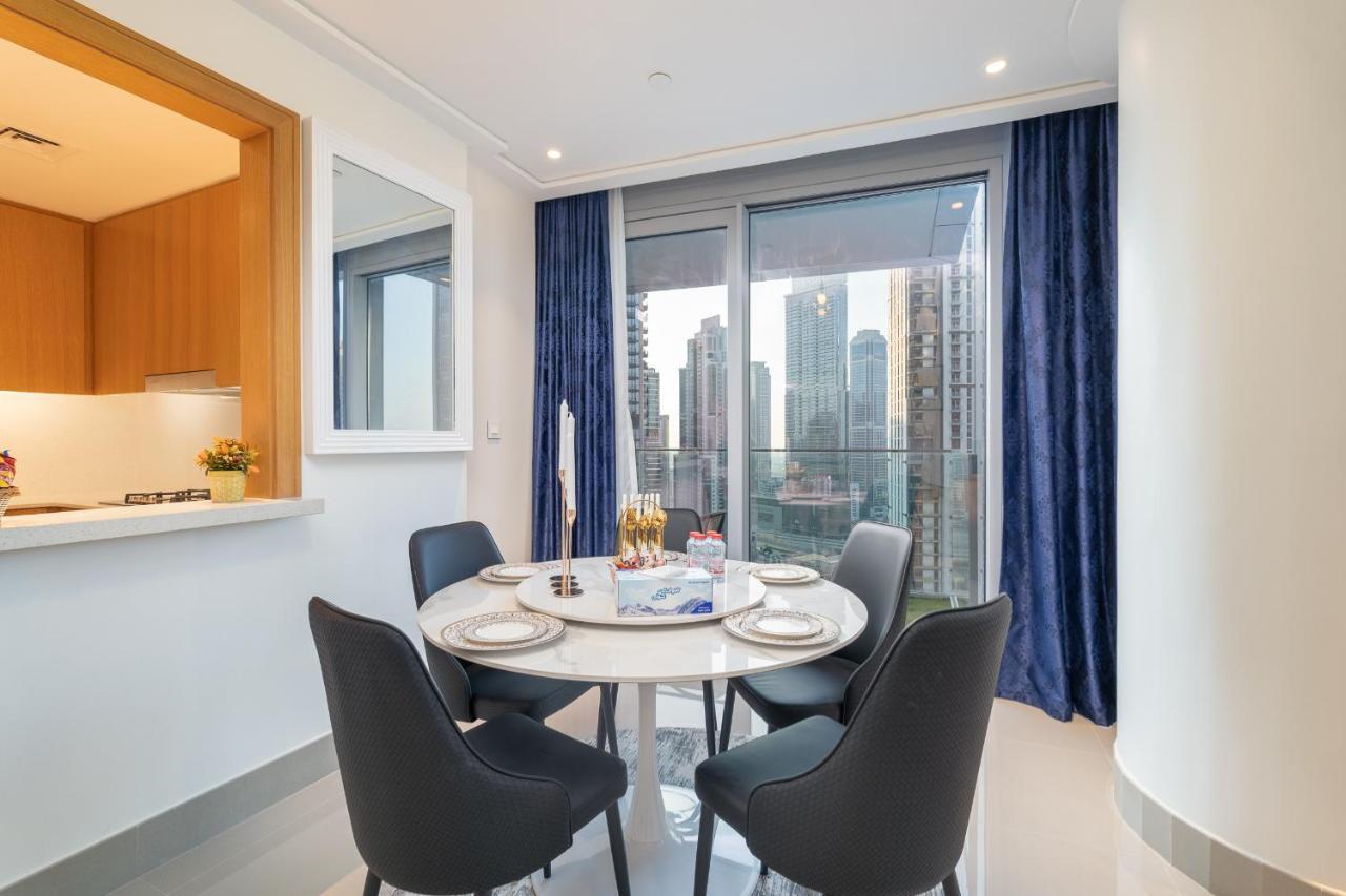 דובאי Trinity Holiday Homes - Opera Grand Downtown מראה חיצוני תמונה